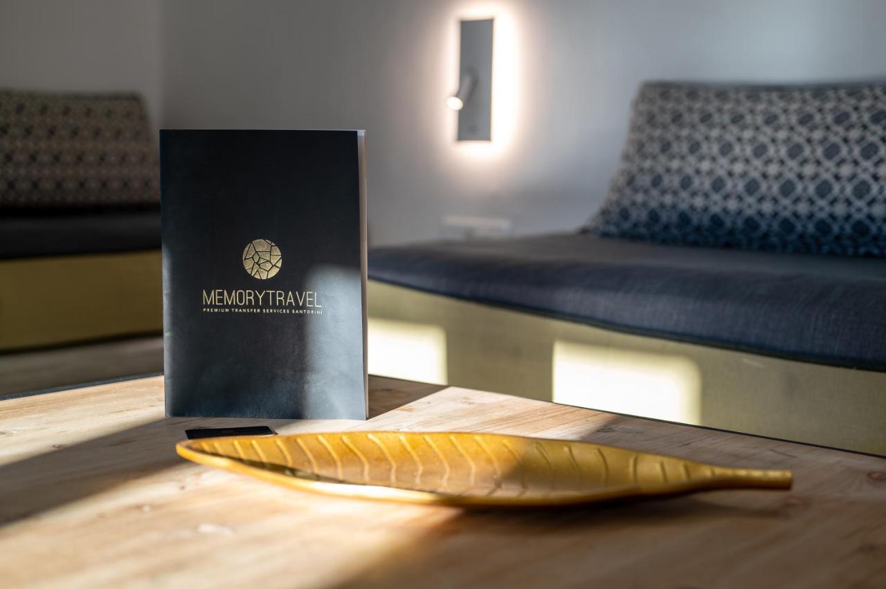 Christianna & George Luxury Hot Tub Apartment サントリーニ エクステリア 写真