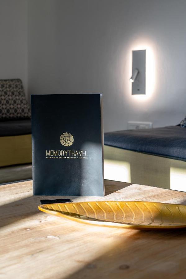 Christianna & George Luxury Hot Tub Apartment サントリーニ エクステリア 写真